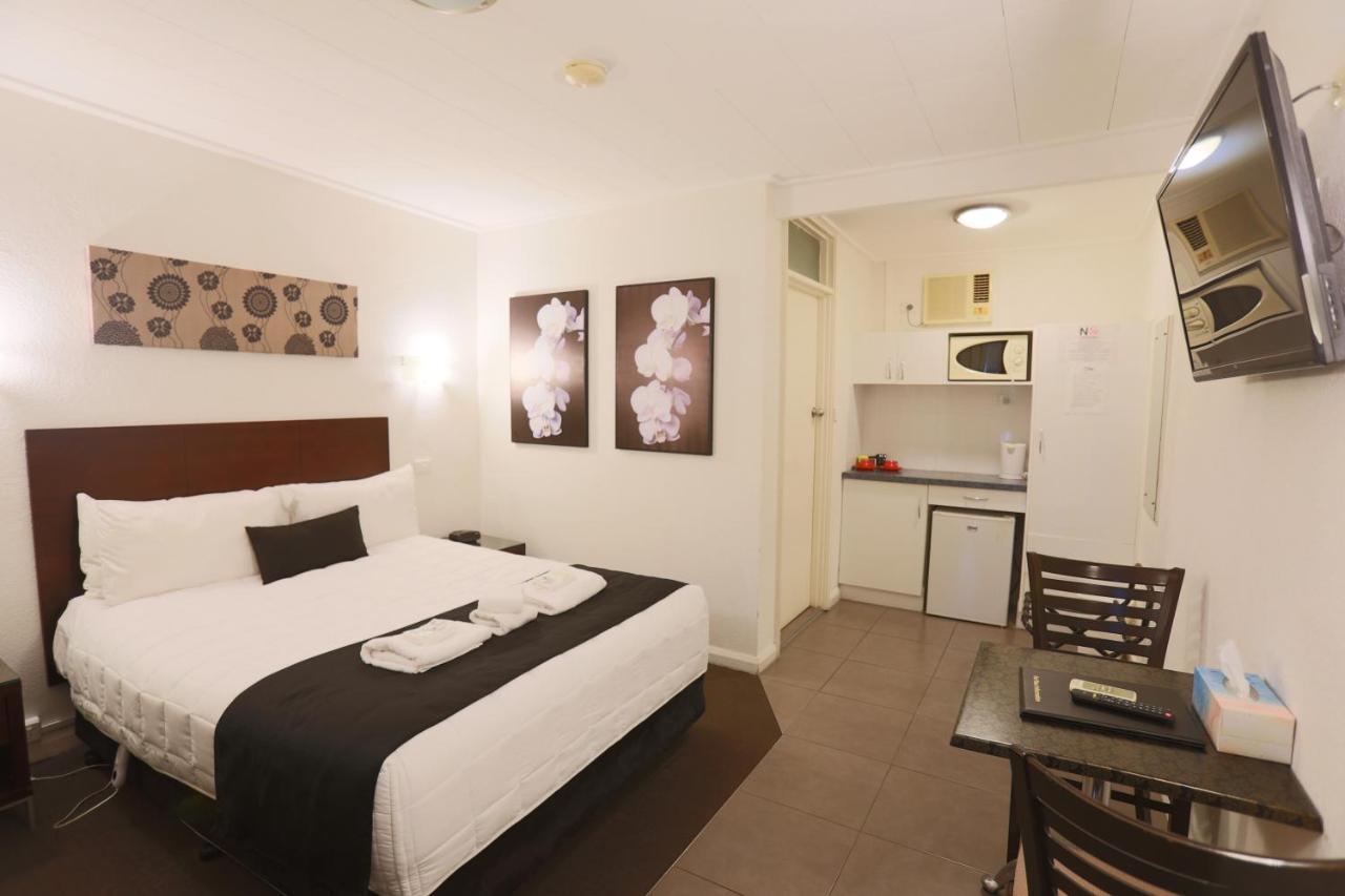 The Esplanade Motel Lakes Entrance Bagian luar foto