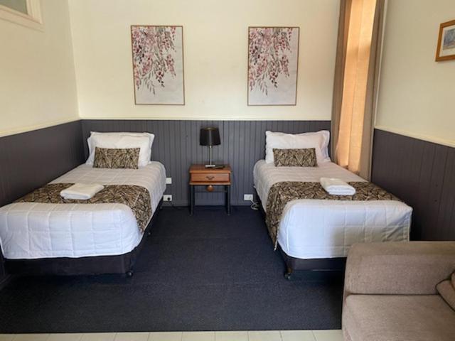 The Esplanade Motel Lakes Entrance Bagian luar foto